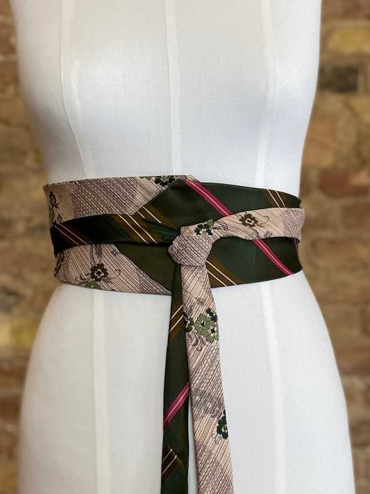Wickelgürtel aus 2 Vintage Krawatten in Pink, Grün und Beige