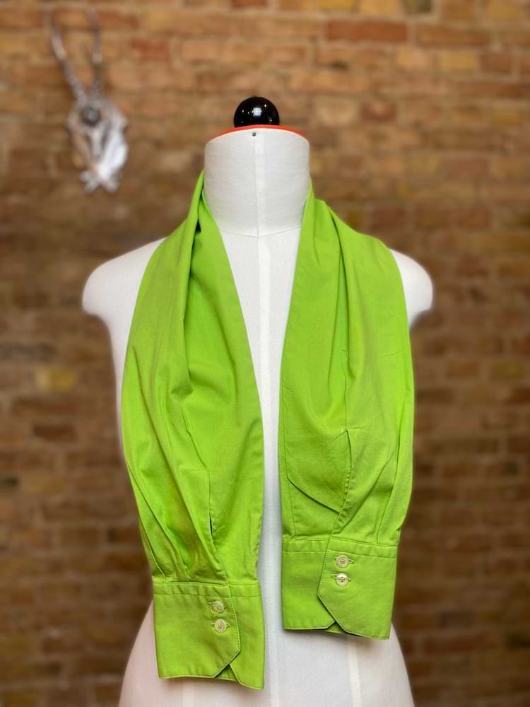 Ärmel - Schal in Grün - nachhaltige Upcycling Mode von Beverly - Berlin