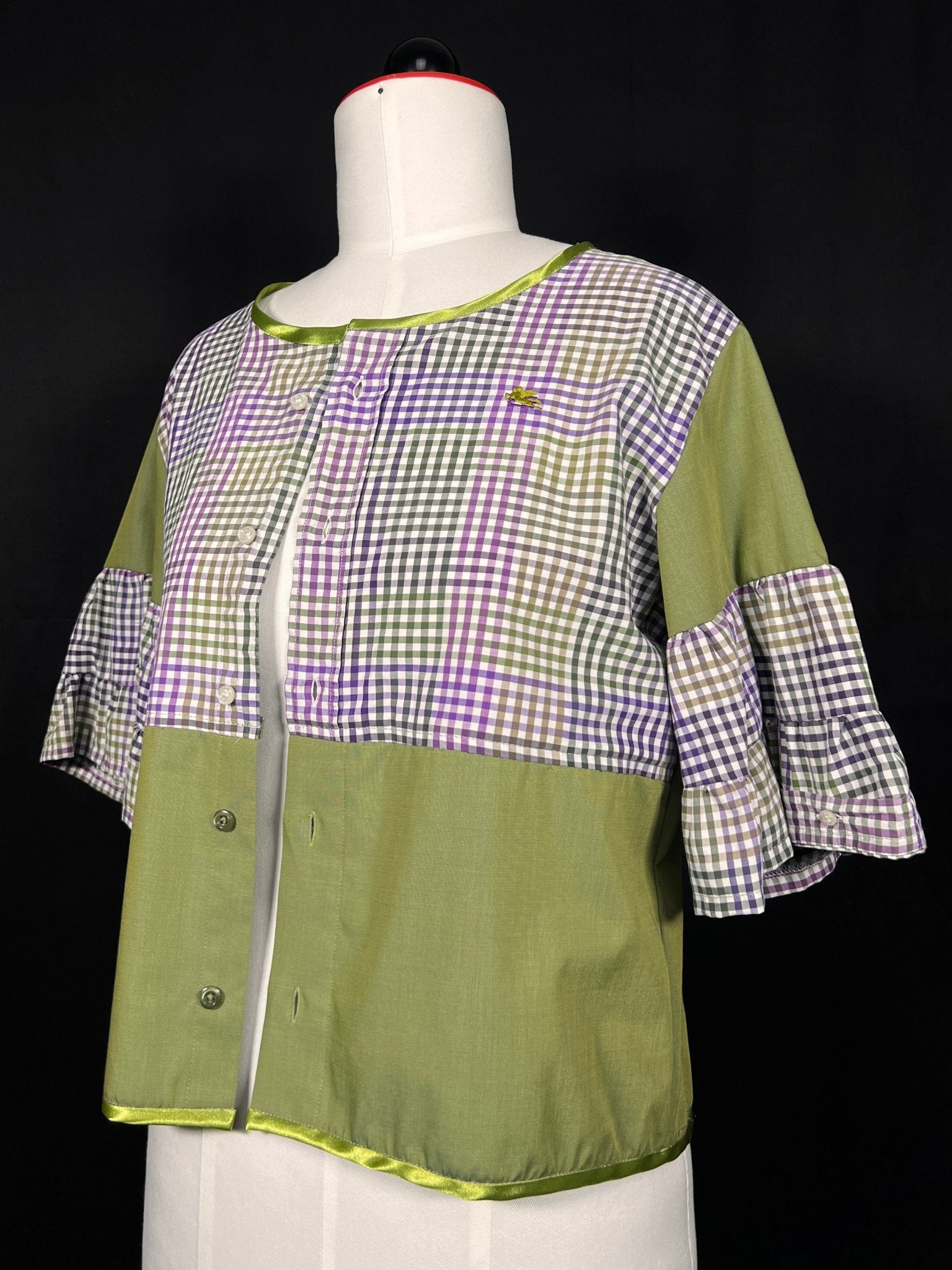 Upcycling Bluse – Dein einzigartiges Fashion - Highlight - nachhaltige Upcycling Mode von Beverly - Berlin