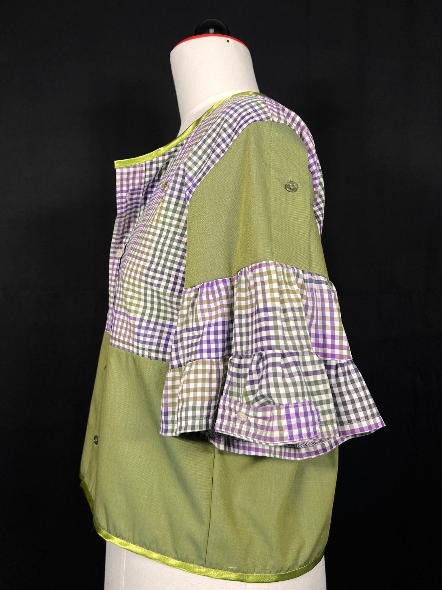 Upcycling Bluse – Dein einzigartiges Fashion - Highlight - nachhaltige Upcycling Mode von Beverly - Berlin