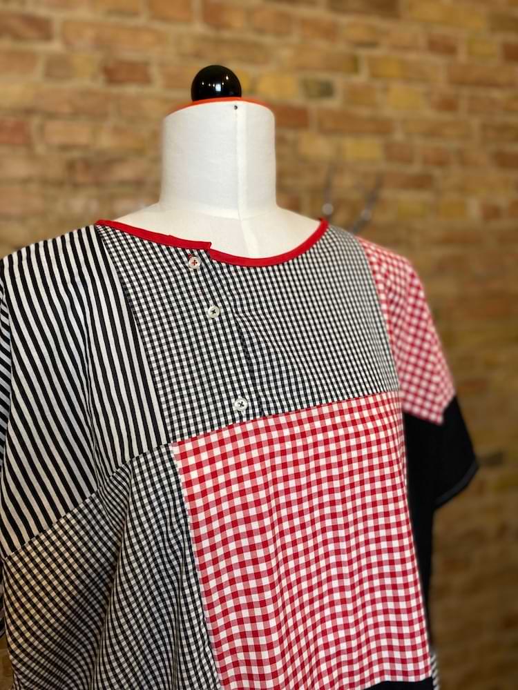 Patchwork Kaftan aus Hemden - nachhaltige Upcycling Mode von Beverly - Berlin