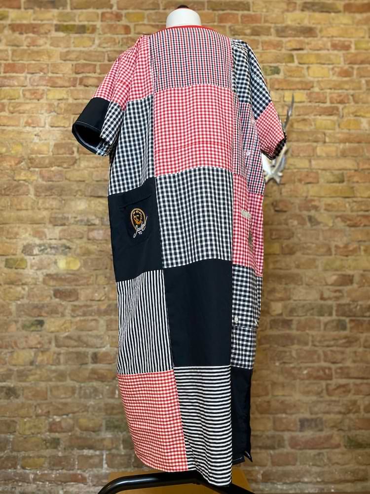Patchwork Kaftan aus Hemden - nachhaltige Upcycling Mode von Beverly - Berlin