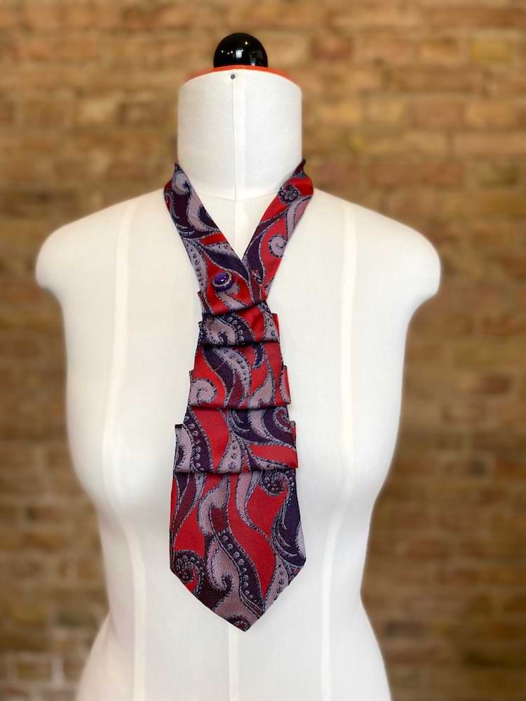 Schlips - Collier - nachhaltige Upcycling Mode von Beverly - Berlin