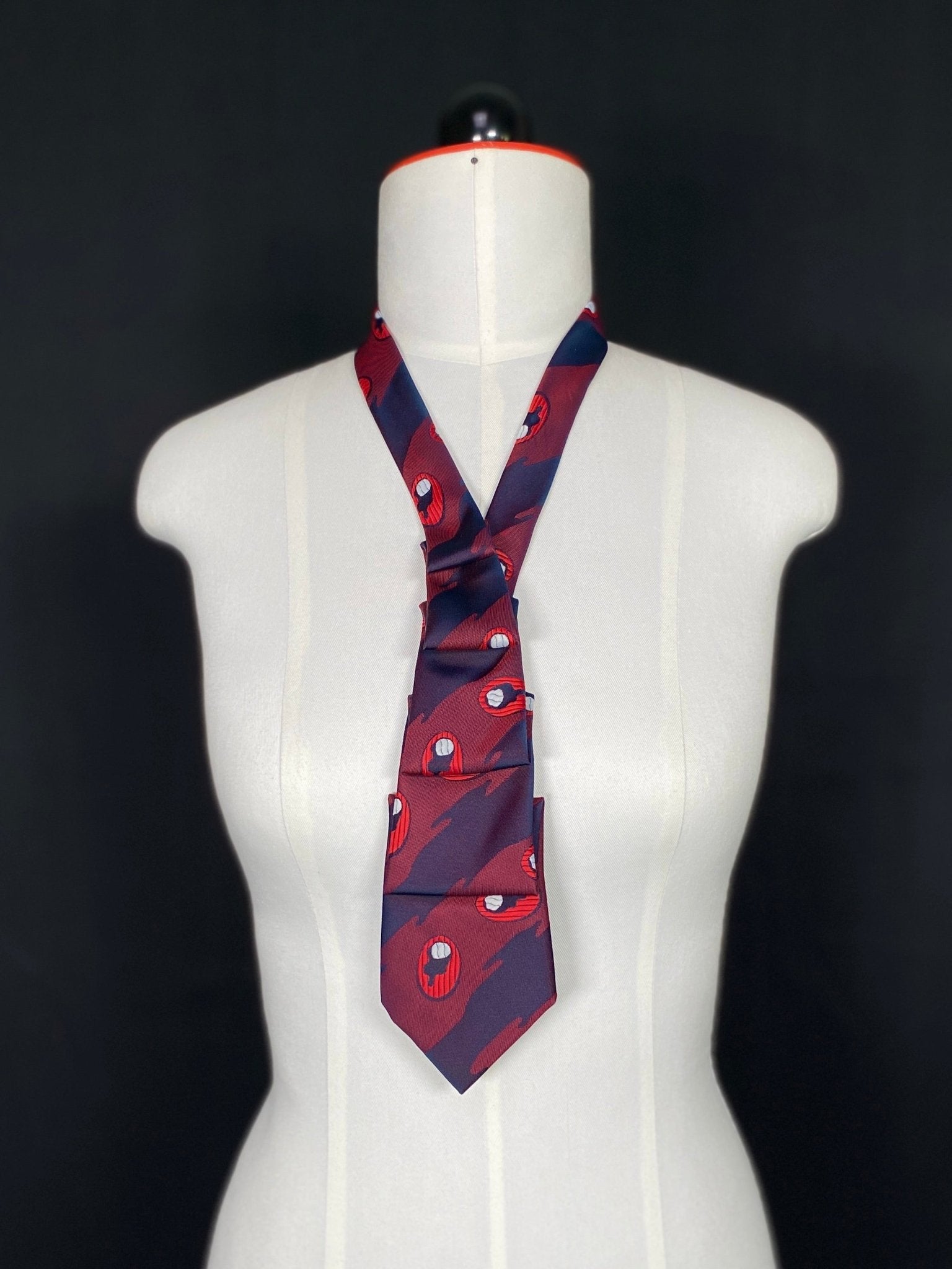 Außergewöhnliches Upcycling - Krawattencollier - nachhaltige Upcycling Mode von Beverly - Berlin