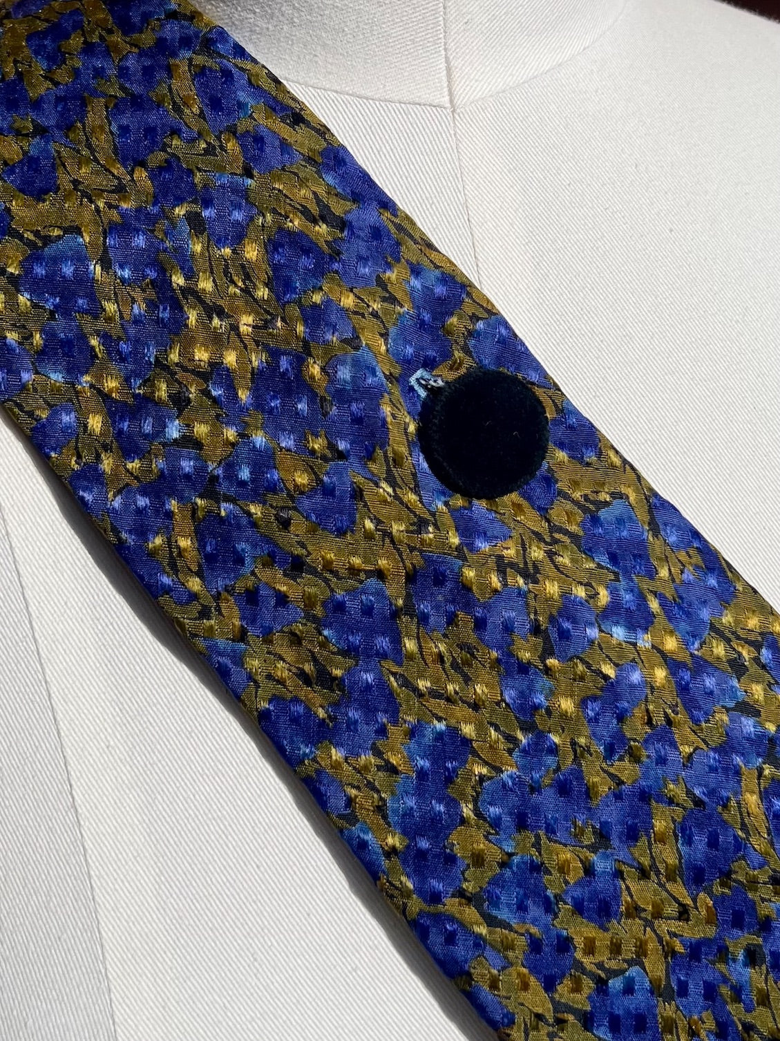 Tie scarf Wild Indigo