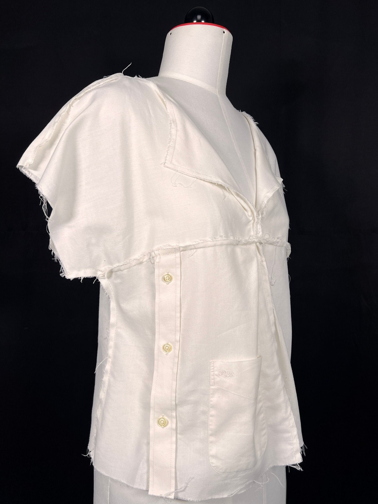 Puristisches Upcycling - Top - für Business geeignet - nachhaltige Upcycling Mode von Beverly - Berlin