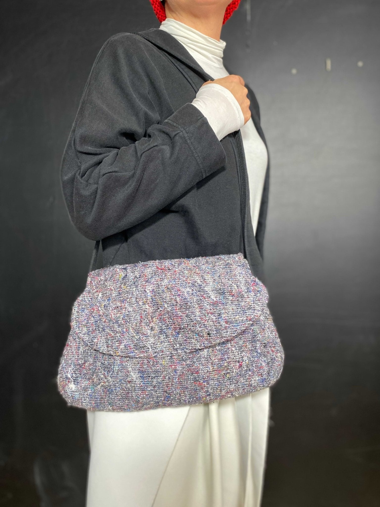 Upcycling Handtasche aus einer Packdecke - nachhaltige Upcycling Mode von Beverly - Berlin