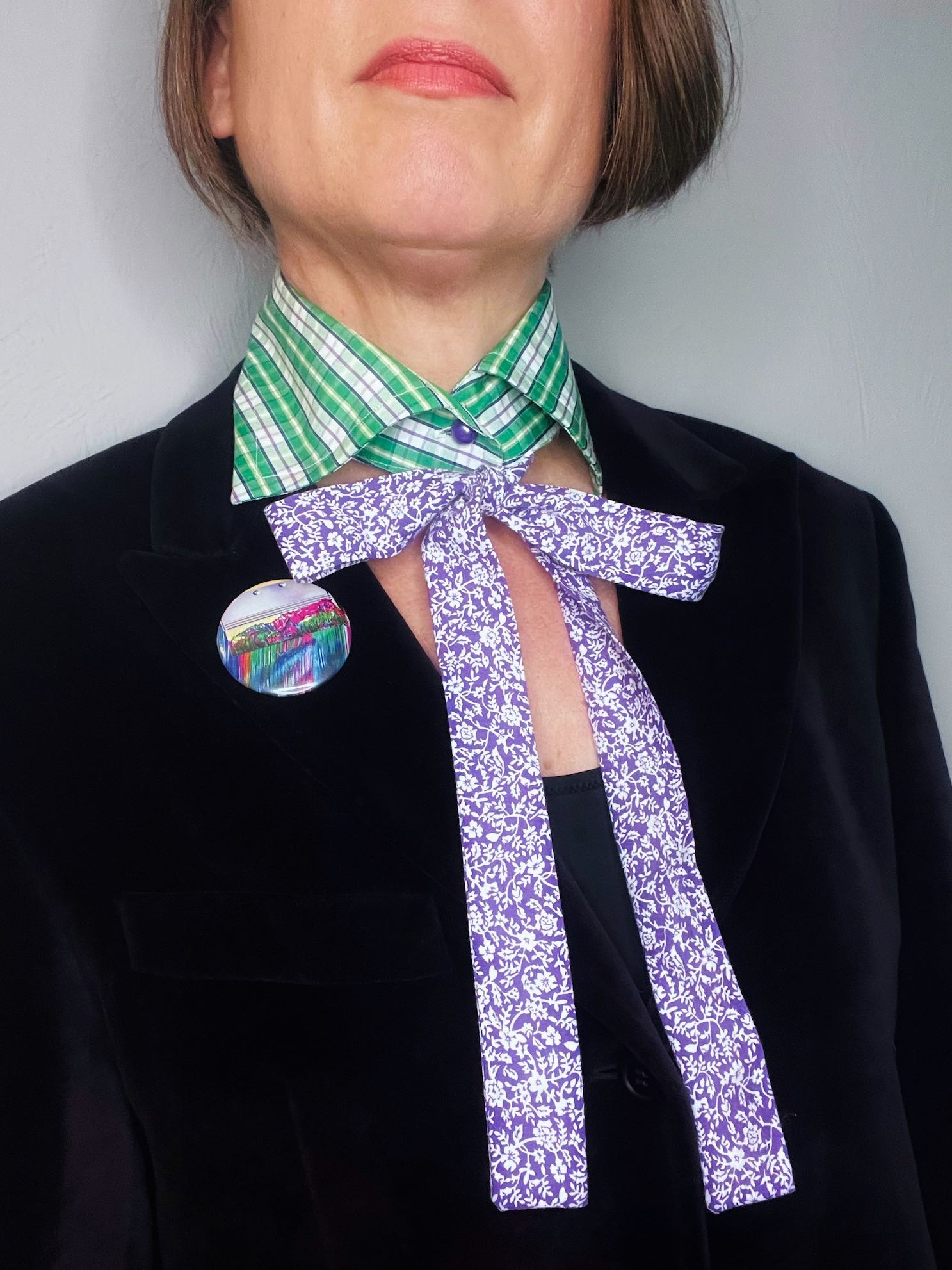 Kragencollier Lila Flower – laut & blumig - nachhaltige Mode und Accessoires von Beverly - Berlin