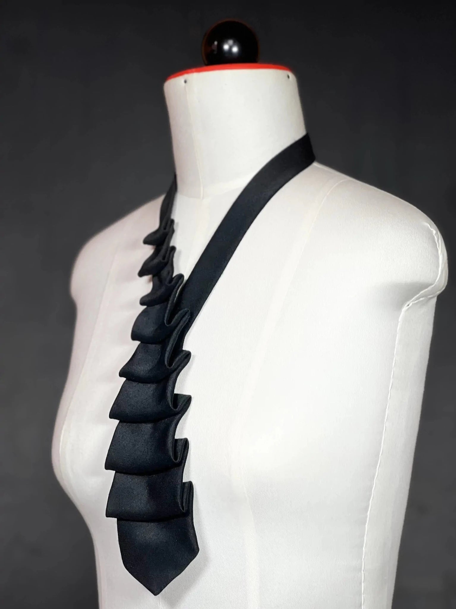 Schlipscollier - Noir Attitude Schlipscollier - nachhaltige Mode und Accessoires von Beverly - Berlin