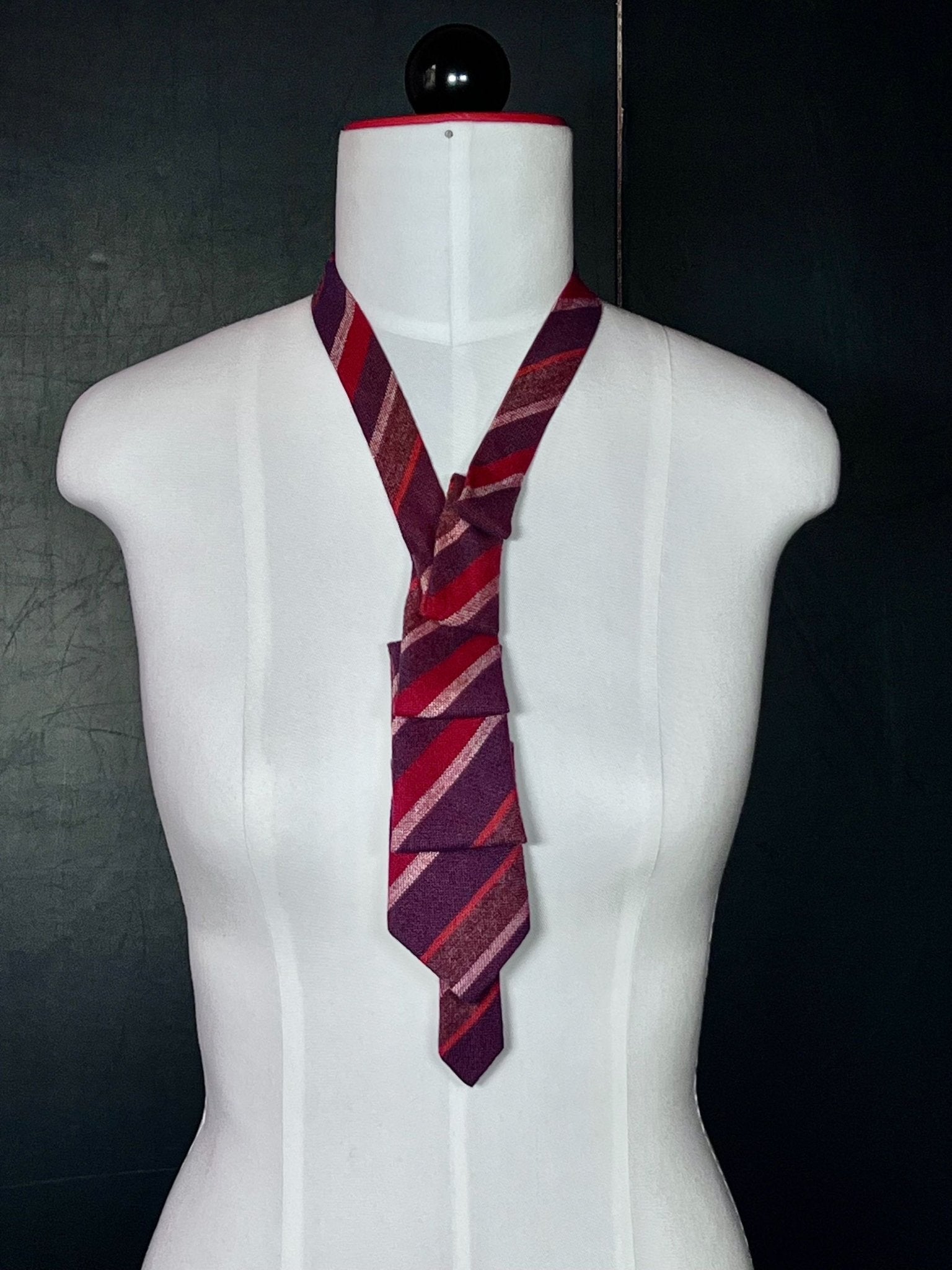 Schlipscollier Red Stripes - kuschelig & kraftvoll - Beverly-Berlin