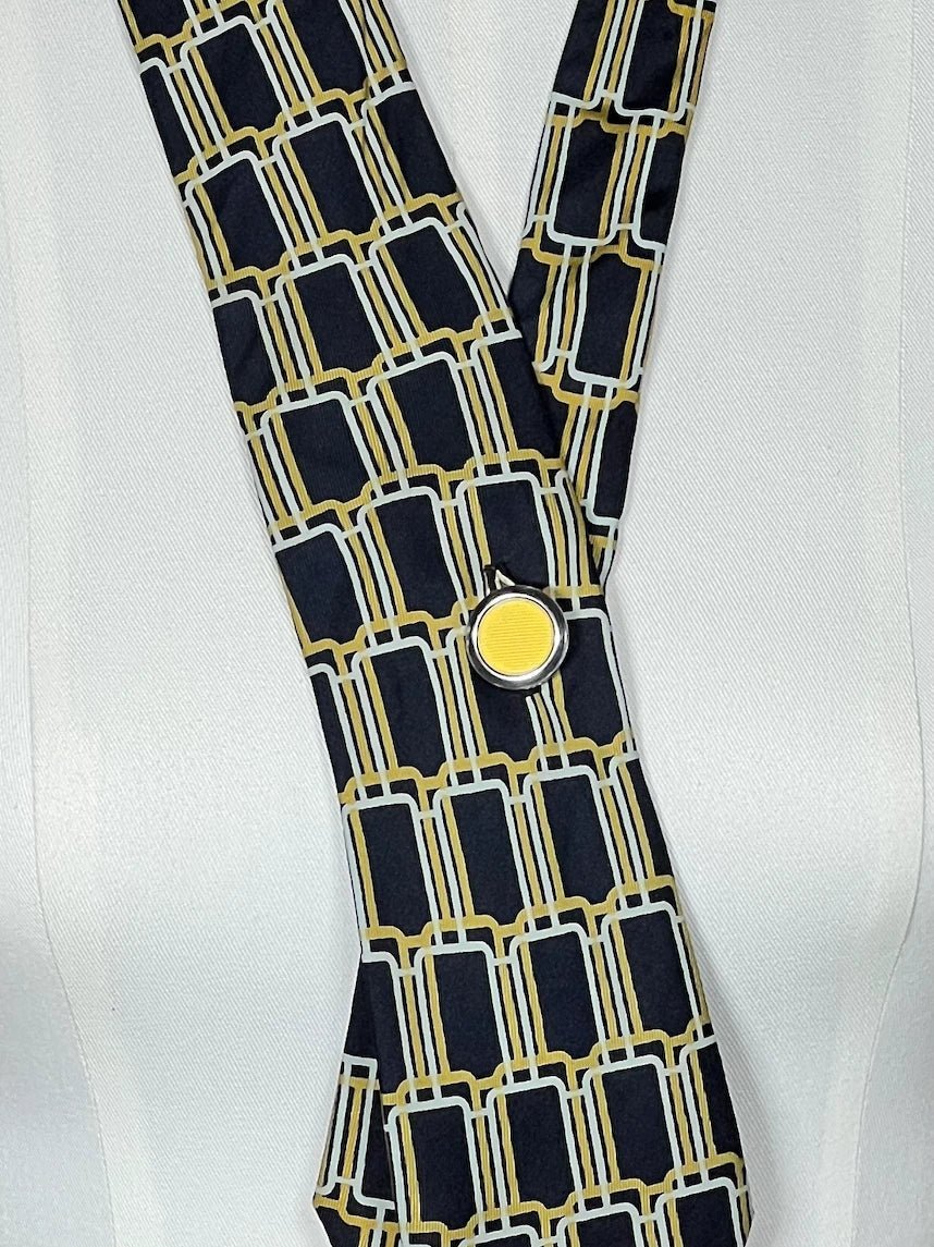 Schlipsschal „Geometric Silk“ – Seide mit modernem Twist - nachhaltige Mode und Accessoires von Beverly - Berlin