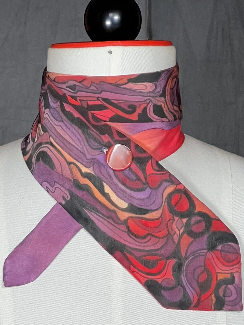 Schlipsschal „Psychedelic Pulse“ – Vintage - Seide. Muster. Rebellion. - nachhaltige Mode und Accessoires von Beverly - Berlin