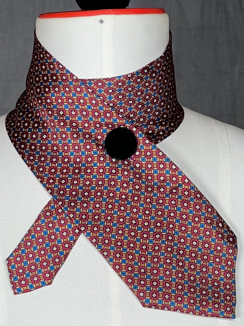 Schlipsschal „Vintage Grid“ – Geschichte am Hals - nachhaltige Mode und Accessoires von Beverly - Berlin