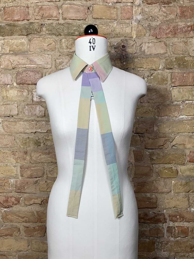 Upcycling Kragencollier in Pastel - nachhaltige Upcycling Mode von Beverly - Berlin