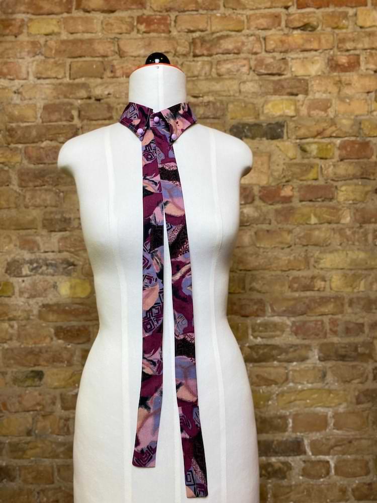 Kragen - Collier in Lila - nachhaltige Upcycling Mode von Beverly - Berlin