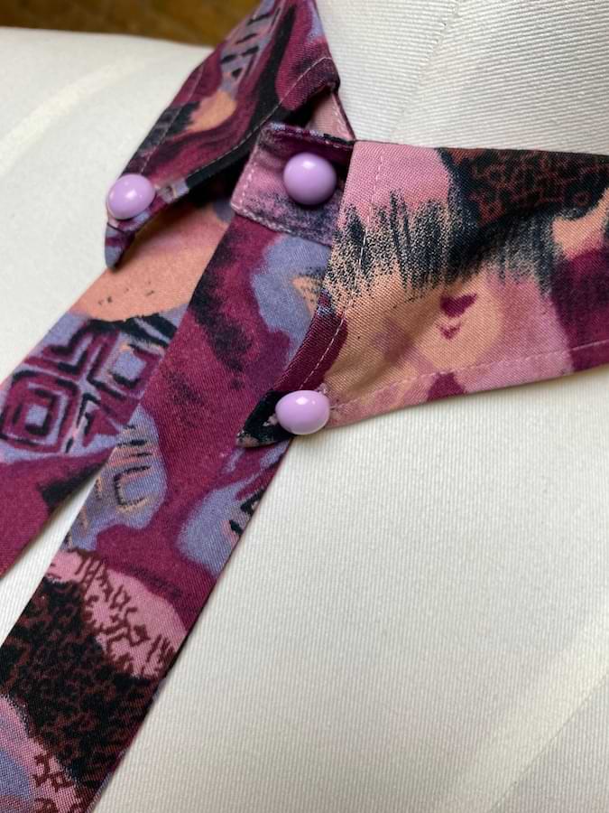 Kragen - Collier in Lila - nachhaltige Upcycling Mode von Beverly - Berlin