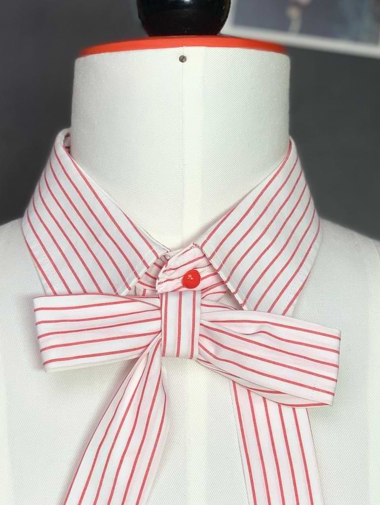 rot - weiss gestreiftes, klassisches Kragencollier - nachhaltige Upcycling Mode von Beverly - Berlin