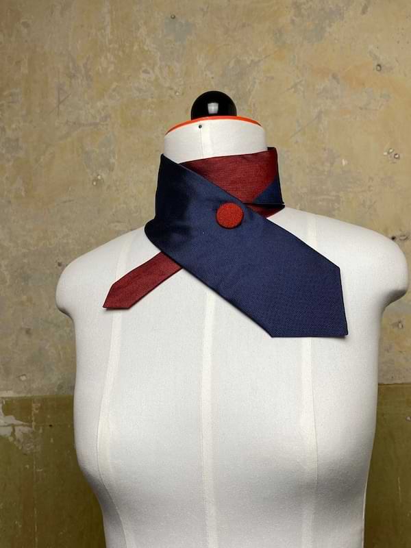 Schlips Schal in 2 Farben - nachhaltige Upcycling Mode von Beverly - Berlin