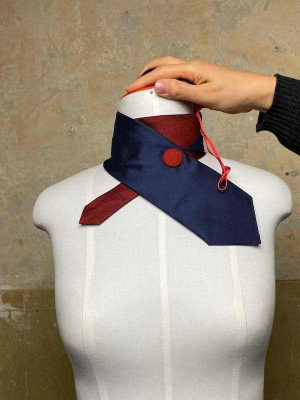 Schlips Schal in 2 Farben - nachhaltige Upcycling Mode von Beverly - Berlin