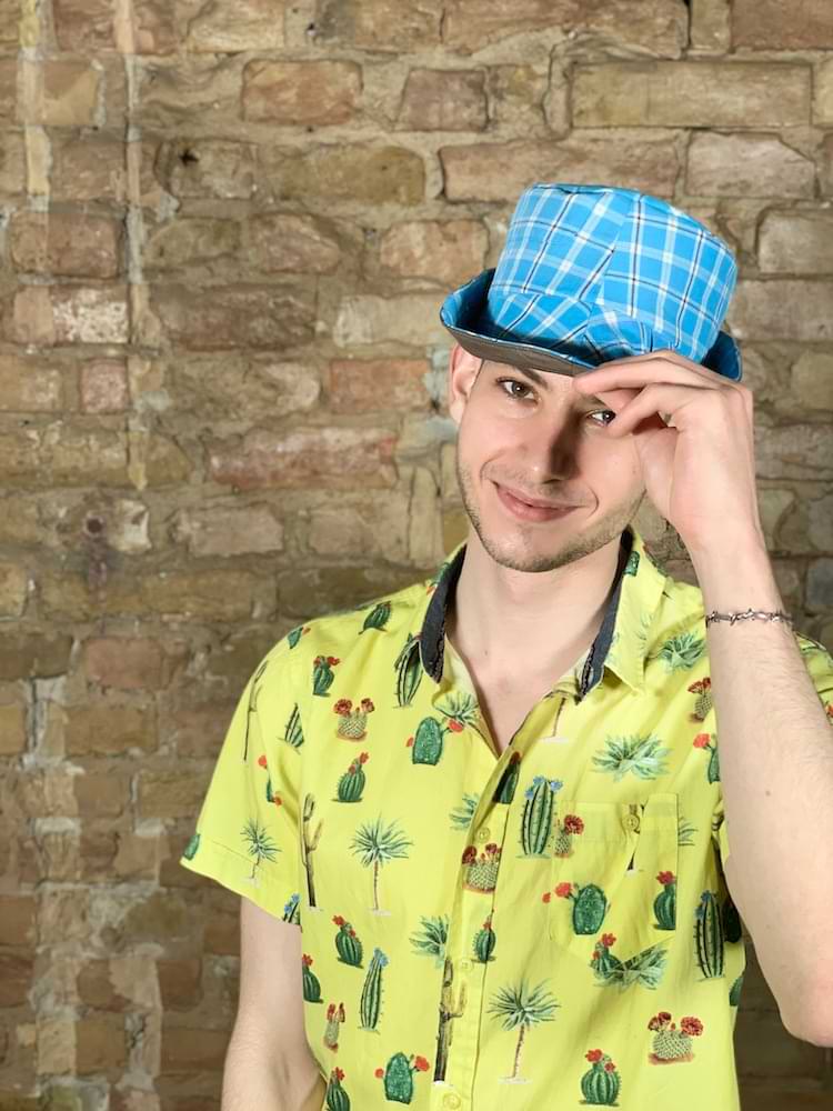 karierter Bucket Hat - nachhaltige Upcycling Mode von Beverly - Berlin