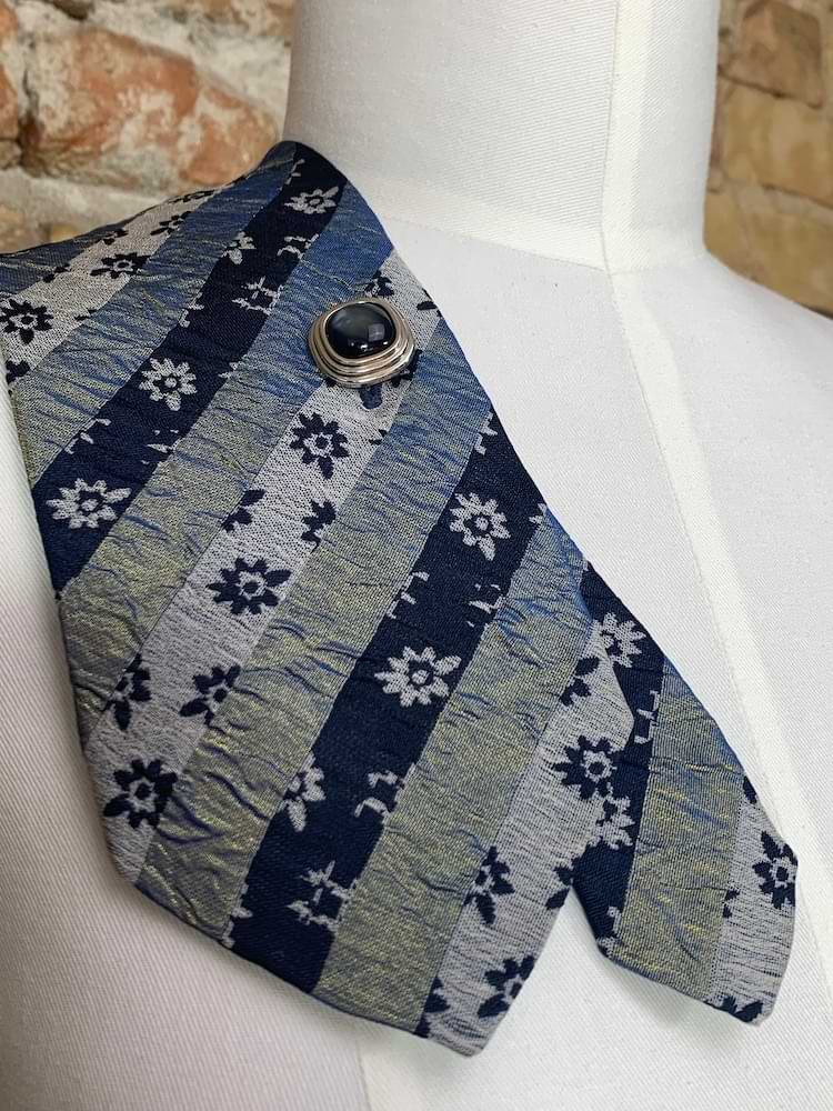 Schlips - Schal, geblümt und gestreift - nachhaltige Upcycling Mode von Beverly - Berlin